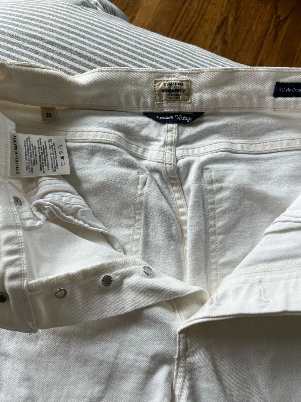 Citizens Of Humanity White High-Rise Skinny Jeans with Button Fly Closure